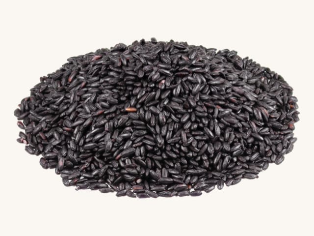 Black Rice (Karuppu Kavuni) — photograph