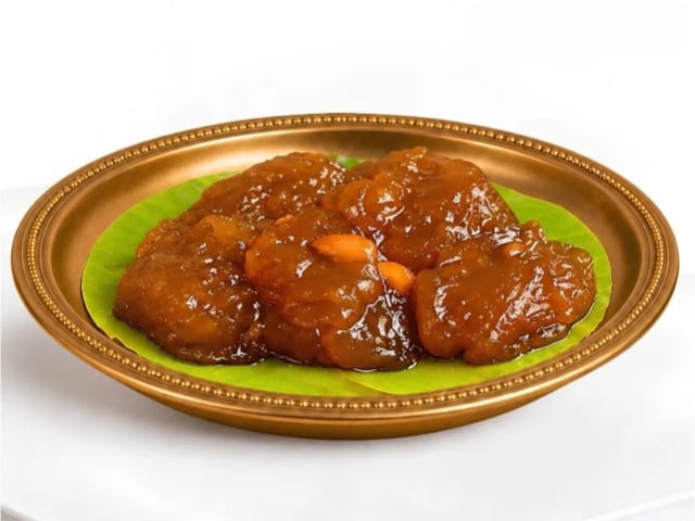 Tirunelveli halwa (samba wheat-milk halwa) — photograph